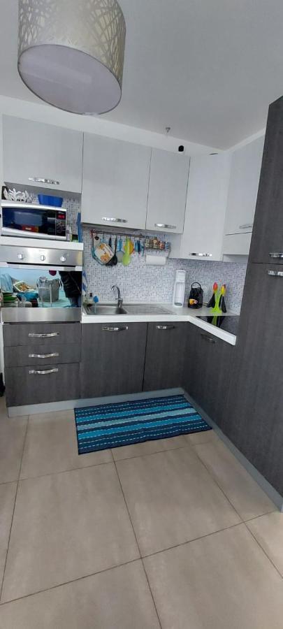 Residence Jesolo Lido Centro Con Piscina Exteriör bild